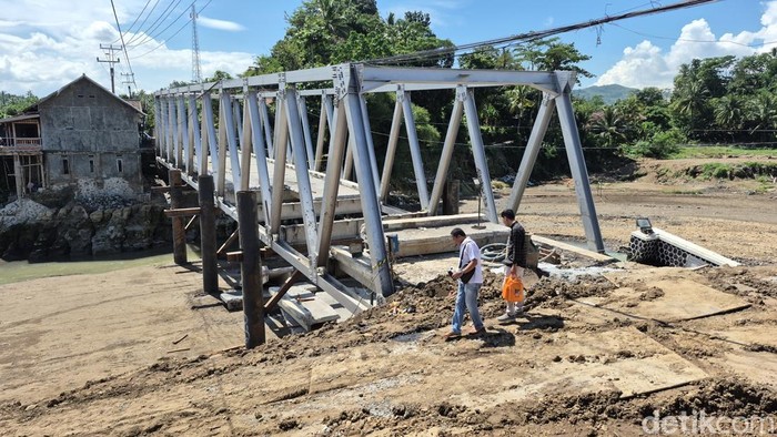 Proyek Jembatan Cidadap Sukabumi