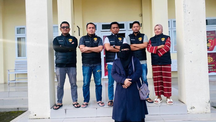 Seorang perempuan berinisial UAM (52), di Bener Meriah, Aceh diciduk terkait dugaan penipuan. (Dok. Polres Bener Meriah)
