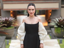 Gaya Mewah Shandy Aulia di Pernikahan Luna Maya, Pakai Kalung Setengah Miliar