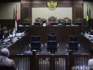 Alasan Pengacara Ronald Tannur Sempat Mau Jadi Donatur Film Sang Pengadil