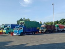 Penyeberangan di Kayangan Tersendat Imbas Demo Pemekaran Provinsi Sumbawa