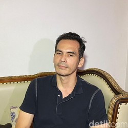 Rumah Dibongkar karena Sengketa, Atalarik Syach: Gak Mau Tinggal Diam