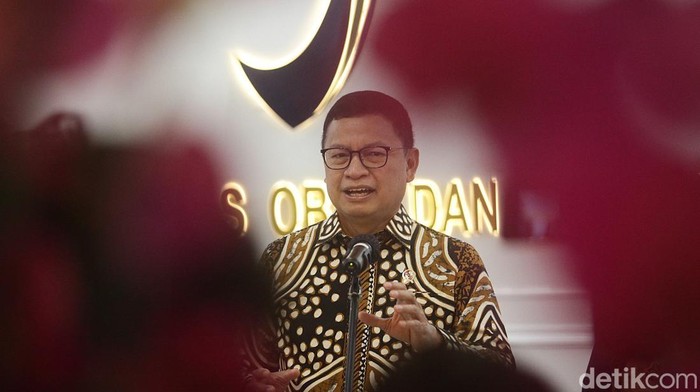 BPOM Uji Klinis Tahap 3 Vaksin Bill Gates BPOM beri izin uji klinis tahap 3 vaksin tuberkulosis M72 di Indonesia, bekerja sama dengan Gates Foundation dan Bio Farma.