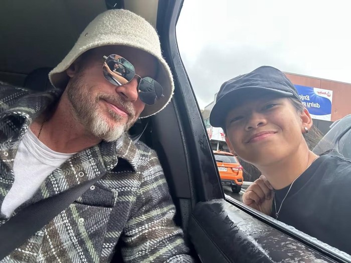 Gegara Brad Pitt, Pelanggan di Restoran Ini  Dapat Burger Gratis!