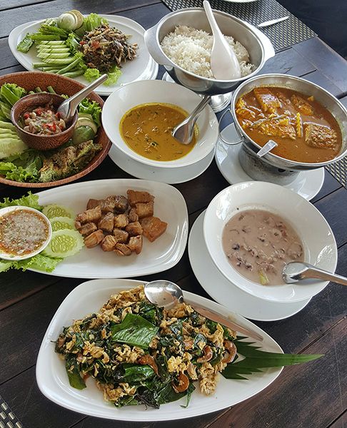 Ciri Khas Hidangan 4 Wilayah Thailand yang Populer