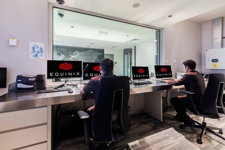 Equinix resmi meluncurkan data center di Jakarta yang diberinama JK1. Data center ini hasil kolaborasinya dengan Astra International.