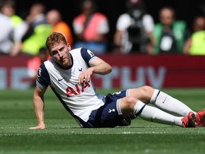 Tottenham Vs Chelsea: 15 Pemain Spurs Cedera!