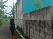 Maling Bugil Terekam CCTV Saat Beraksi di Rumah Warga Malang