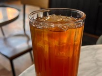 Minum Es Teh Habis Makan Memang Enak, Tapi Pahami Dampaknya