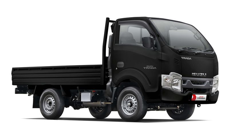 Isuzu Traga black premium