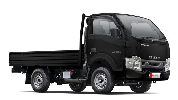 Isuzu Traga black premium