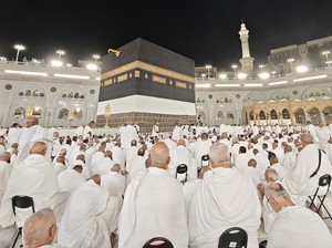 Arab Saudi Ubah Kain Ihram Bekas Jemaah Haji Menjadi Ribuan Produk Bernilai