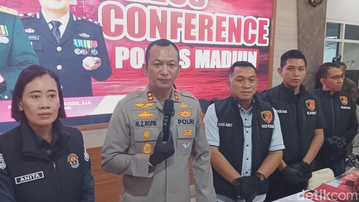 Kapolres Madiun AKBP Muhammad Zainur Rofik