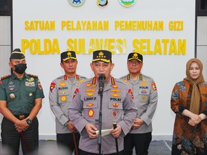 Kapolri Tinjau SPPG Polda Sulsel, Pastikan Kesiapan Dukung Program MBG