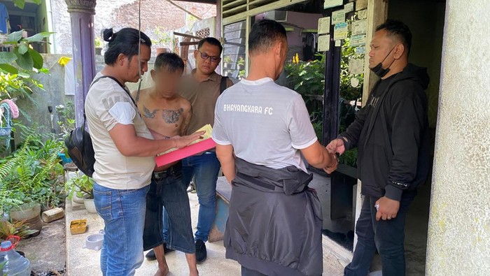 Preman memalak bengkel di Cengkareng Jakbar ditangkap polisi