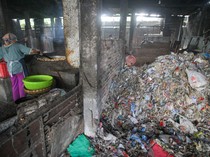 Video: BPOM Diminta Serius Tangani Pabrik Tahu Berbahan Bakar Sampah Plastik