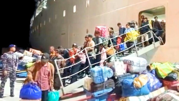 Tim Bakamla dan TNI Gagalkan Pengiriman 25 Pekerja Migran Ilegal ke Malaysia di Nunukan.