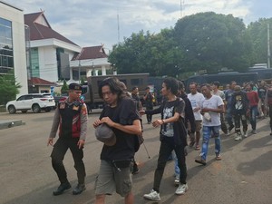 Polisi Tangkap 23 Preman Berkedok Jukir Liar di Bogor, Sita Duit Pungli-Miras