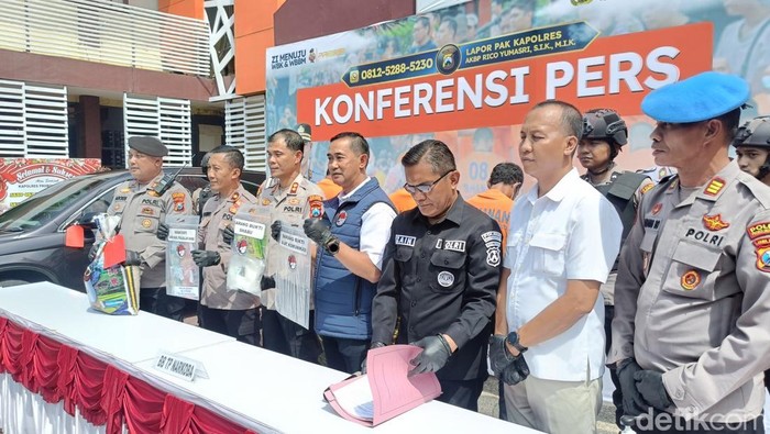 3 kurir sabu asal Madura ditangkap di Probolinggo