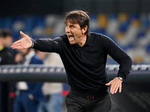 Dua Syarat Antonio Conte Jika MU Mau Meminangnya