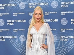 Foto Terbaru Christina Aguilera Makin Kurus & Awet Muda, Disebut Oplas