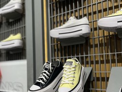 Converse Rilis Chuck Taylor All Star Double Stack, Gandeng Reality Club