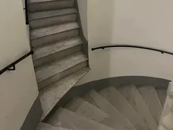 Desain Aneh yang Bikin Gagal Estetik