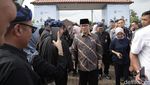 Disambut Tari Rampak Bedug, Mendes Hadiri Festival Gerakan Desa Peduli Sampah