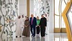 Foto: Momen Donald Trump Keliling Masjid Agung Sheikh Zayed UEA