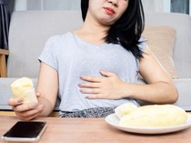 Makan Durian Berlebihan, Ini 5 Efek Samping Kesehatannya
