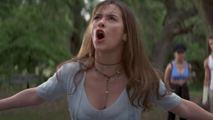 Cuplikan adegan dalam film I Know What You Did Last Summer.