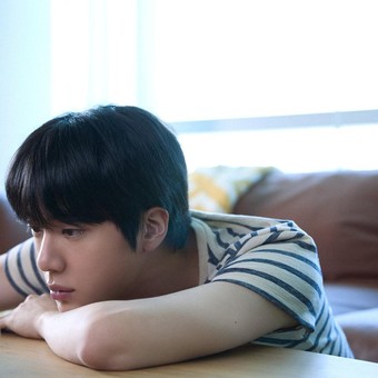 Deretan Prestasi Album Echo Jin BTS