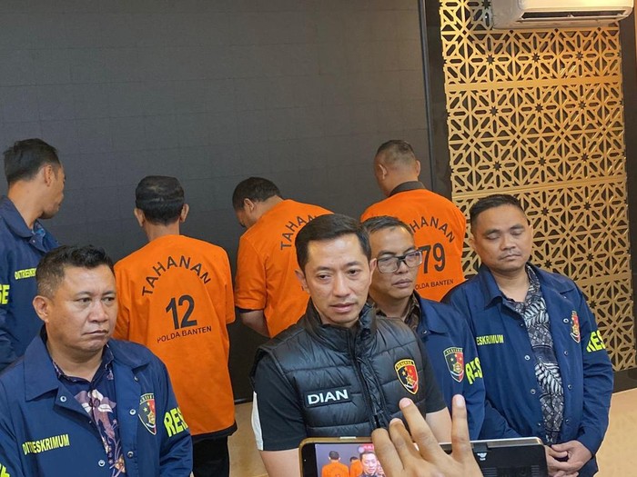 Ketua Kadin Cilegon ditetapkan sebagai tersangka dan ditahan terkait kasus minta jatah proyek Rp 5 triliun tanpa lelang (dok Polda Banten)