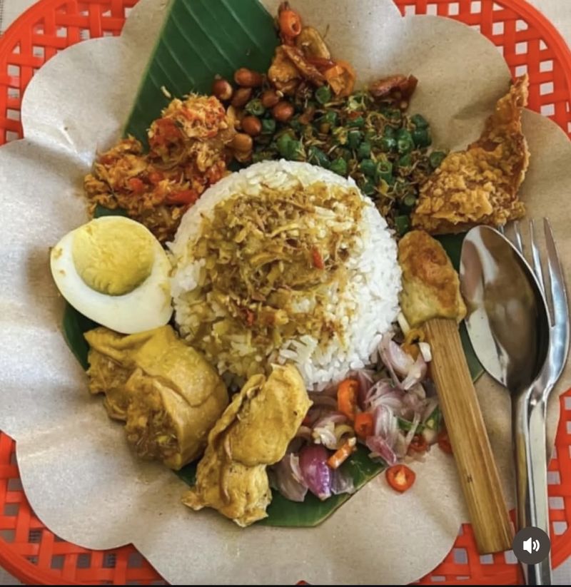 kuliner fresh market Grand Galaxy