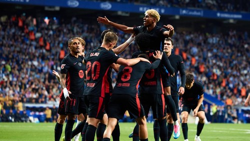 BARCELONA, SPAIN - MAY 15: Lamine Yamal of FC Barcelona celebrates after scoring their sides first goal during the LaLiga match between RCD Espanyol de Barcelona and FC Barcelona at RCDE Stadium on May 15, 2025 in Barcelona, Spain. (Photo by Omar Arnau/Quality Sport Images/Getty Images)