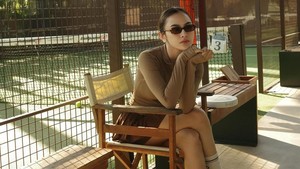 Swinging under Balis sun, tulis istri Rizky Febian itu. Foto: dok. Instagram Mahalini