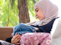 Tata Cara Mandi Nifas Setelah Melahirkan Beserta Niat dan Waktu Mengerjakannya