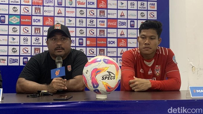 Pelatih Malut United Imran Nahumarury