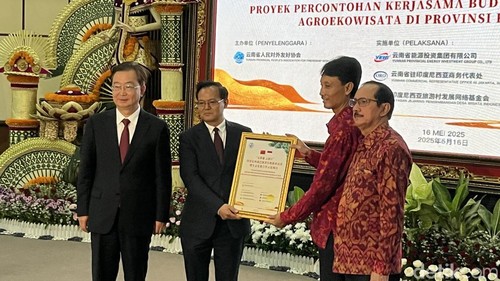 Pemprov Bali dan Yunnan, China, menjalin kerja sama di bidang pertanian padi organik dan agroekowisata di kantor Gubernur Bali, Jumat (16/5/2025). (Foto:Rizki Setyo/detikBali)