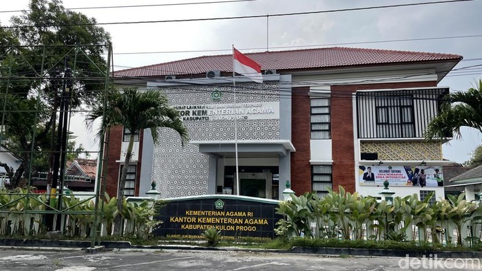 Kondisi Kantor Kementerian Agama Kulon Progo, Jumat (16/5/2025).