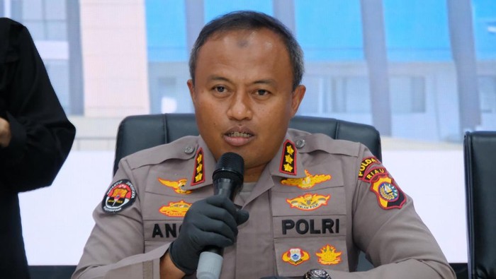Polda Riau menggagalkan peredaran 17,37 kilogram sabu di Pekanbaru yang dikendalikan oleh napi.