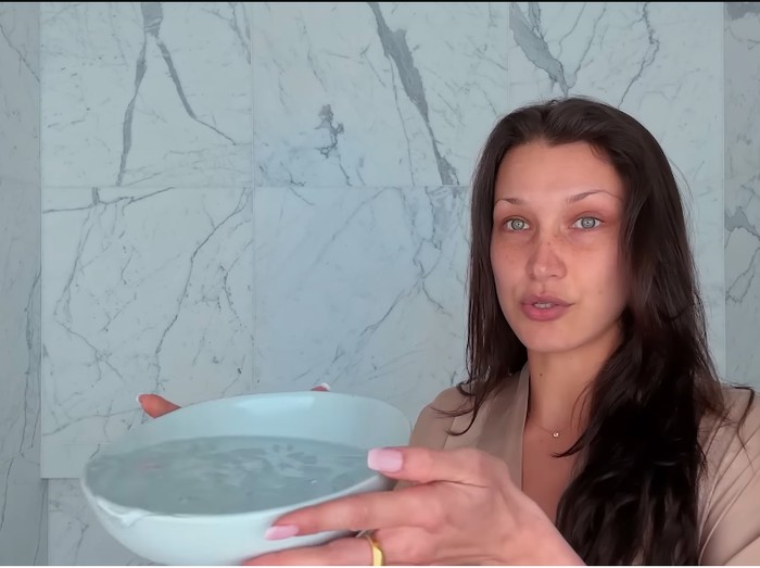 Bella Hadid di Cannes Film Festival 2025