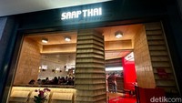 Saap Thai baru buka April 2025 di Upper Ground, Lot 28, ASHTA District 8. Restoran Thailand ini langsung mencuri perhatian foodies berkat konsepnya. Foto: Andi Annisa DR/detikfood