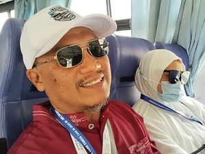 Bahagia Suami-Istri Asal Jakarta Naik Haji Bersama: Ini yang Kami Impikan