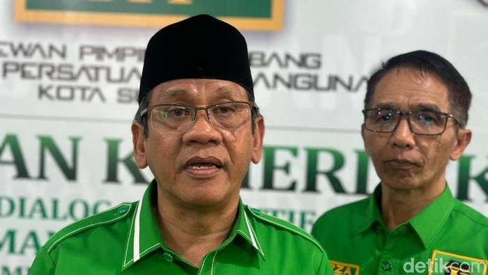 Tokoh senior PPP Jatim, KH Mujahid Ansori.