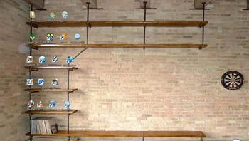 Rapi banget, masing-masing ikon disimpan berderet di rak. Foto: Reddit don_Juan_oven via BrightSide