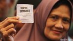 Aksi Mahasiswa Gelar Tebus Murah Sembako untuk Warga Terdampak PHK