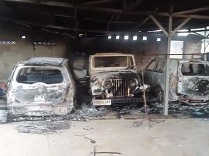 Kerusuhan di Lampung Dipicu Kasus Penusukan: 3 Bangunan-15 Kendaraan Dibakar