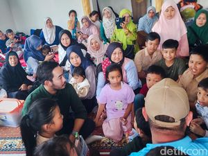 Nestapa Ratusan Warga Lembang yang Mengungsi Akibat Longsor
