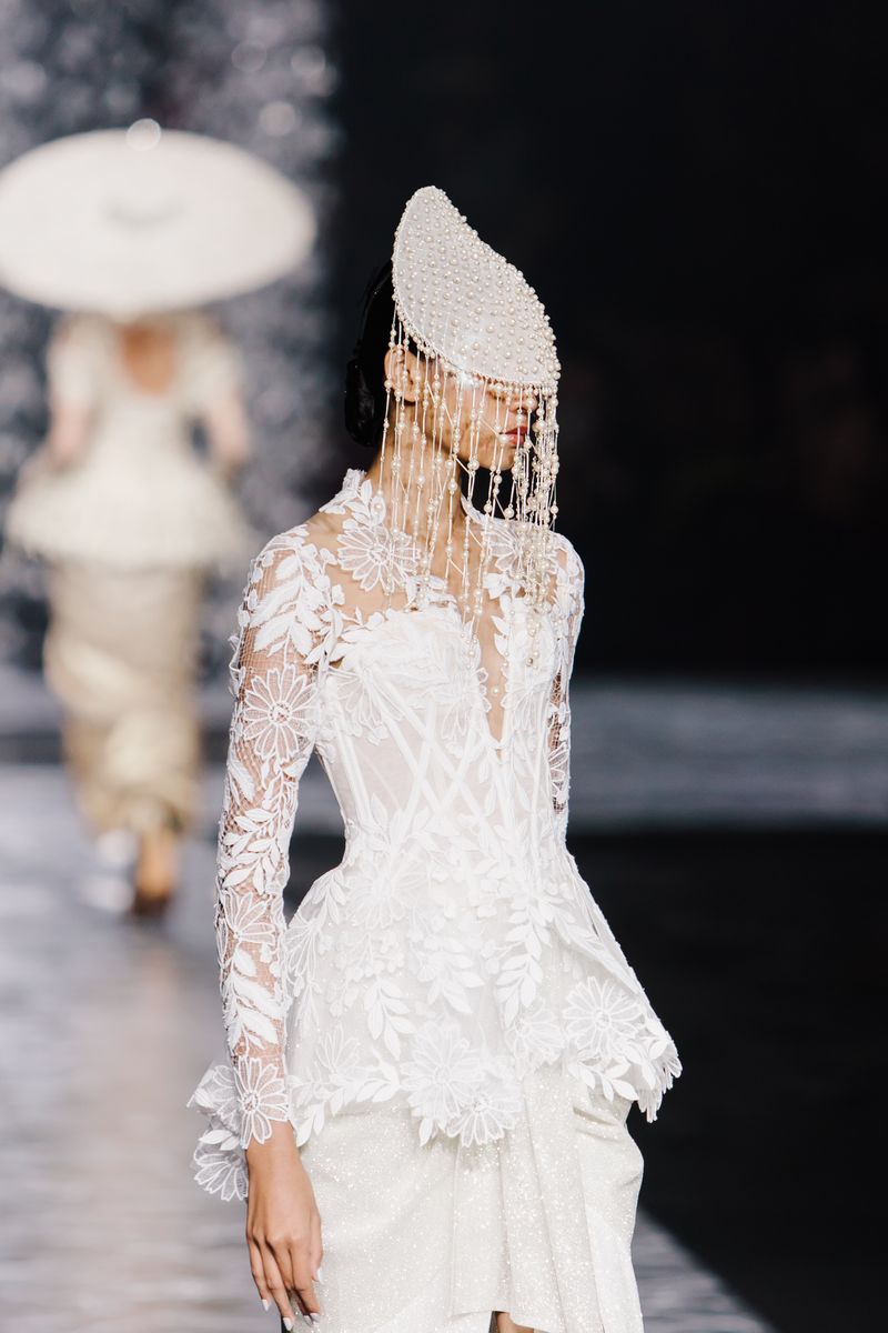 Fashion Show Eddy Betty Luminescence 2025